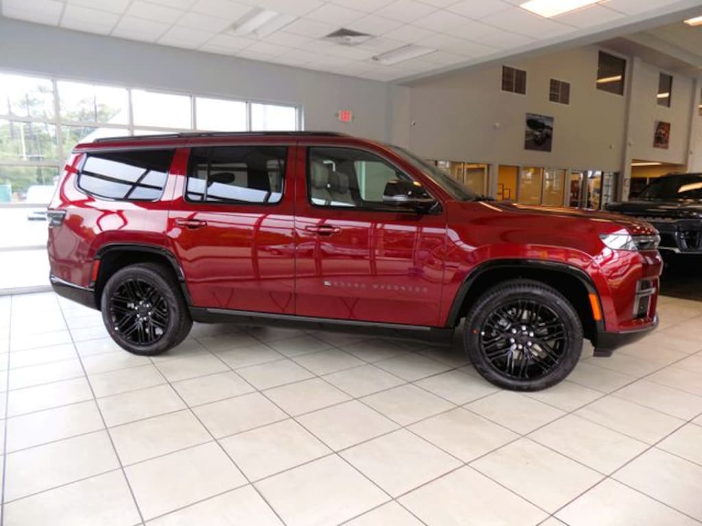 New 2026 Jeep Grand Wagoneer Limited Reserve Sport Utility