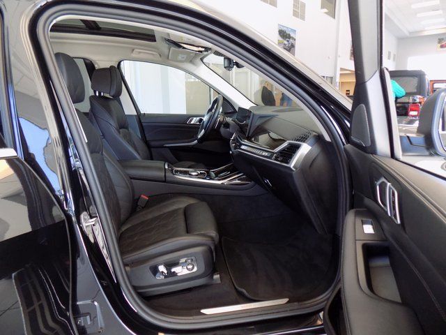 2024 BMW X7 40i - Photo 27