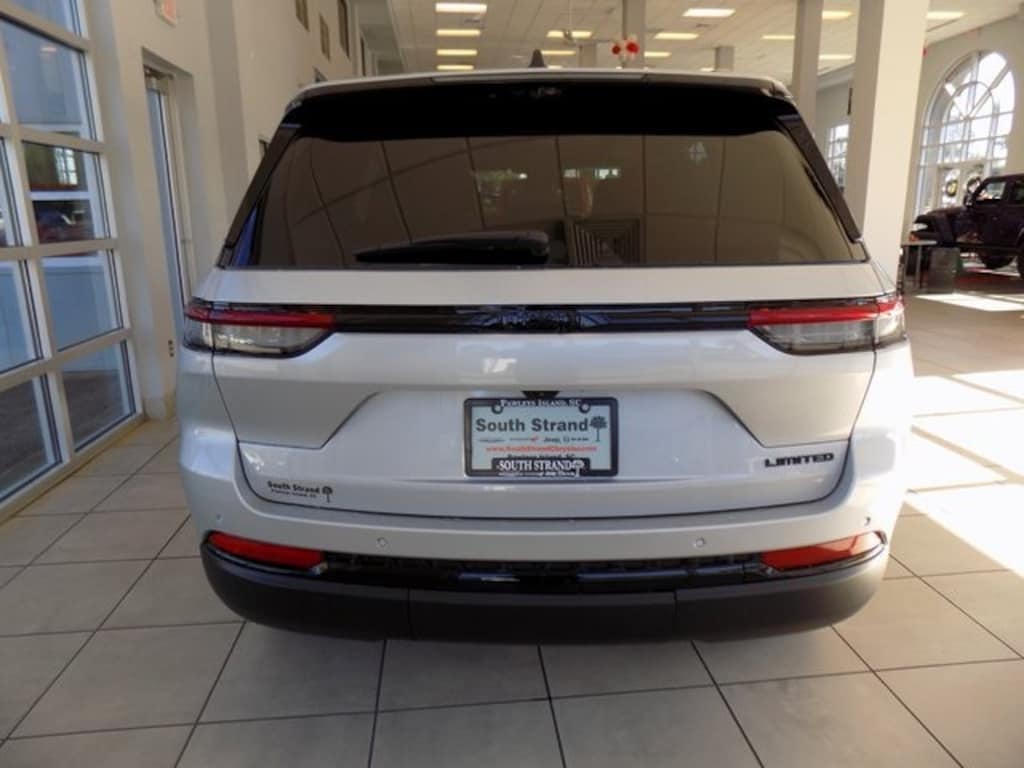 New 2025 Jeep Grand Cherokee Limited Sport Utility