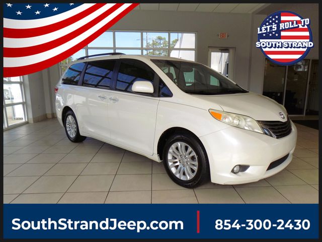 2015 Toyota Sienna XLE