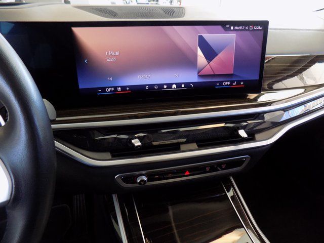 2024 BMW X7 40i - Photo 38