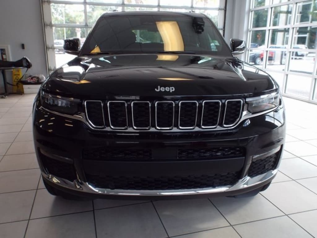 New 2025 Jeep Grand Cherokee L Limited Sport Utility