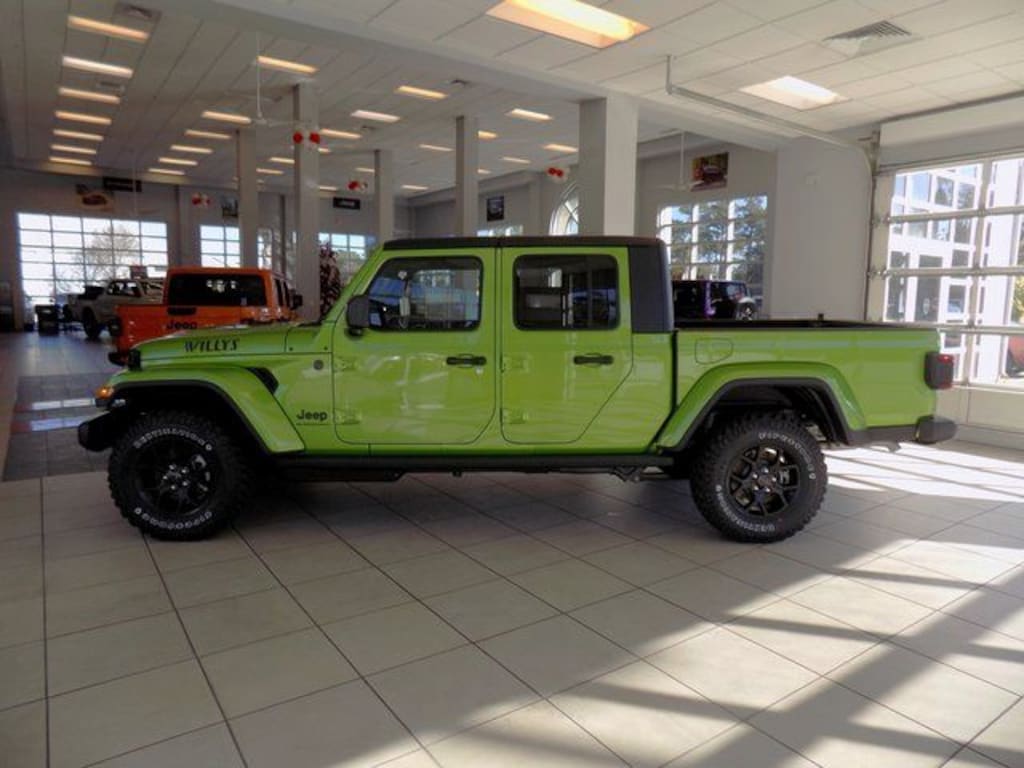 New 2026 Jeep Gladiator Willys Pickup