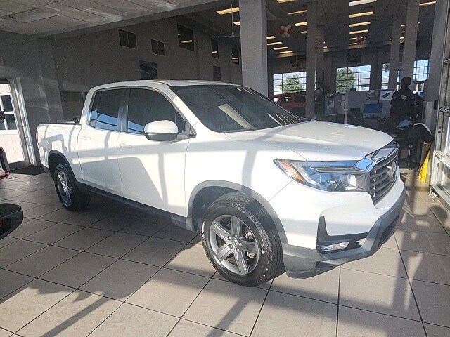 2022 Honda Ridgeline RTL photo 2
