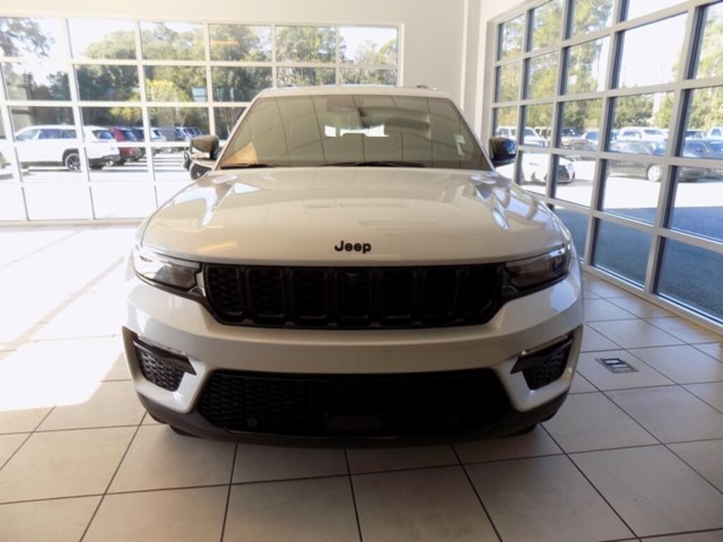 New 2025 Jeep Grand Cherokee Limited Sport Utility