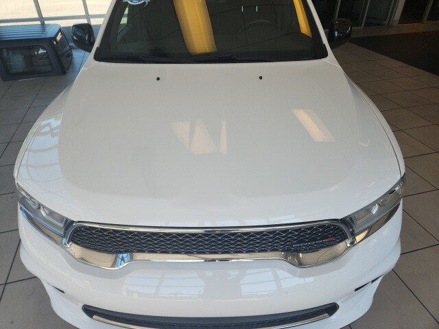 2023 Dodge Durango SXT photo 4
