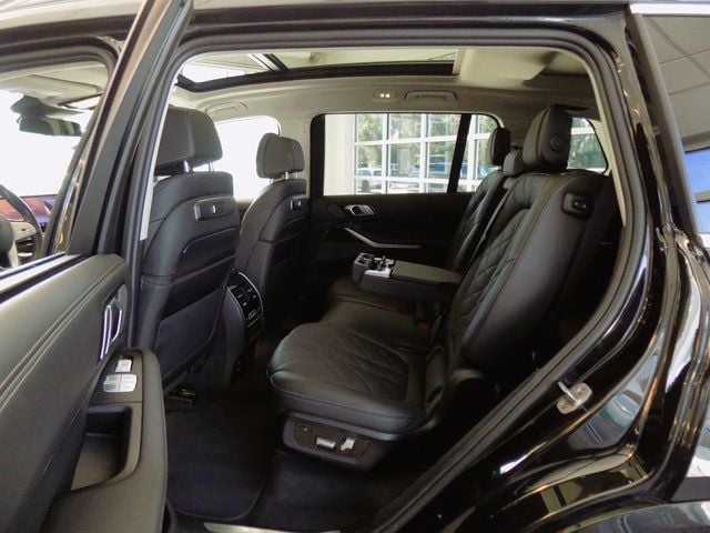 2024 BMW X7 40i - Photo 18