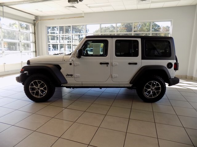 2024 Jeep Wrangler Sport S photo 4