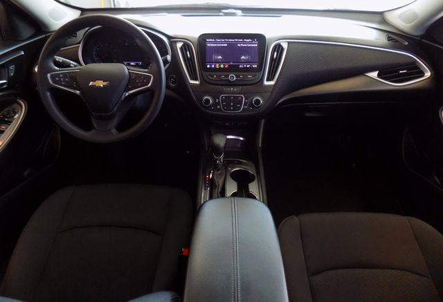 2024 Chevrolet Malibu 1LT - Photo 10