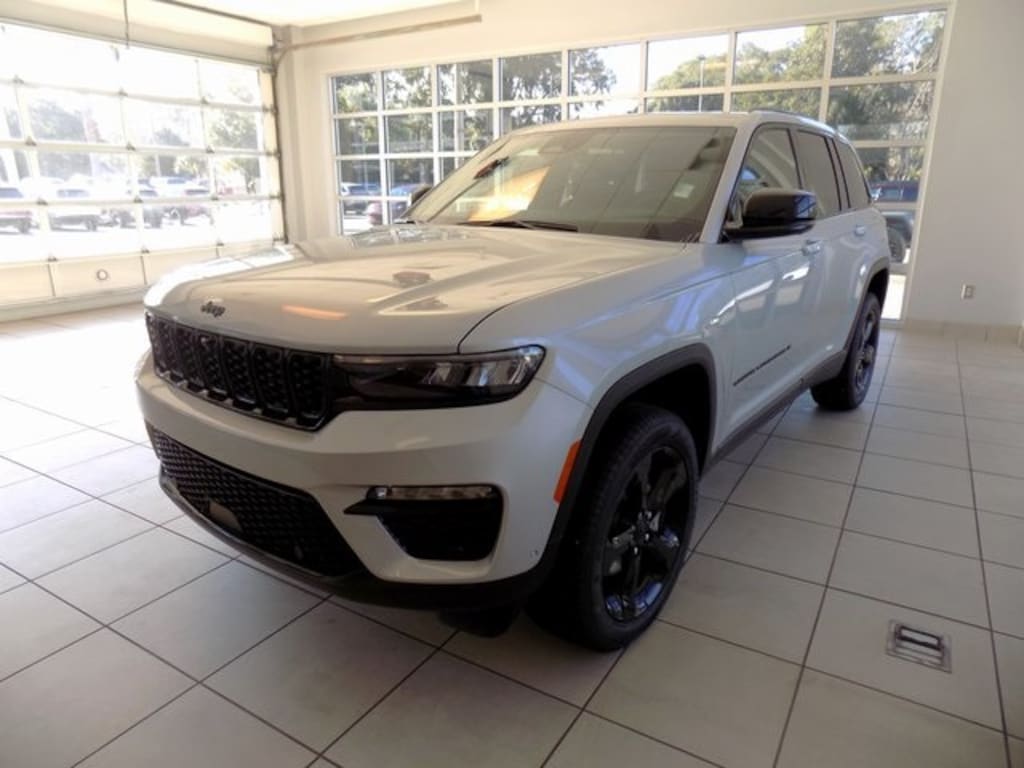 New 2025 Jeep Grand Cherokee Limited Sport Utility