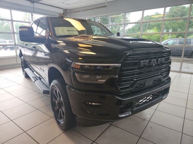 2025 Ram 2500 Laramie photo 3