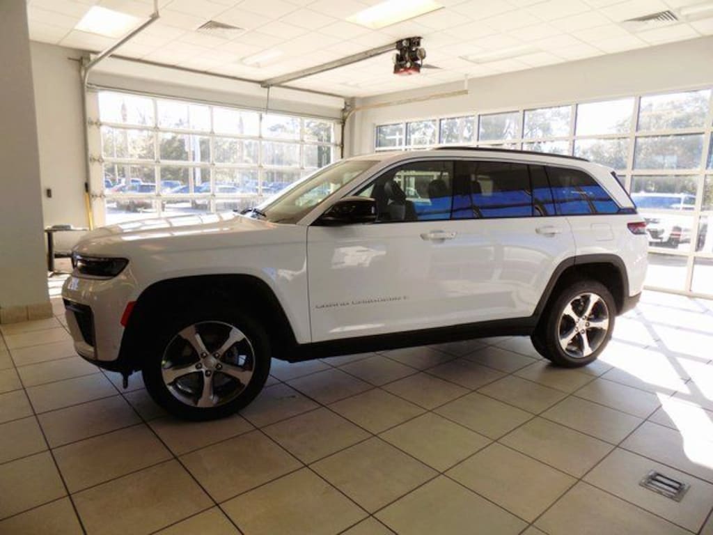 New 2026 Jeep Grand Cherokee Limited Sport Utility