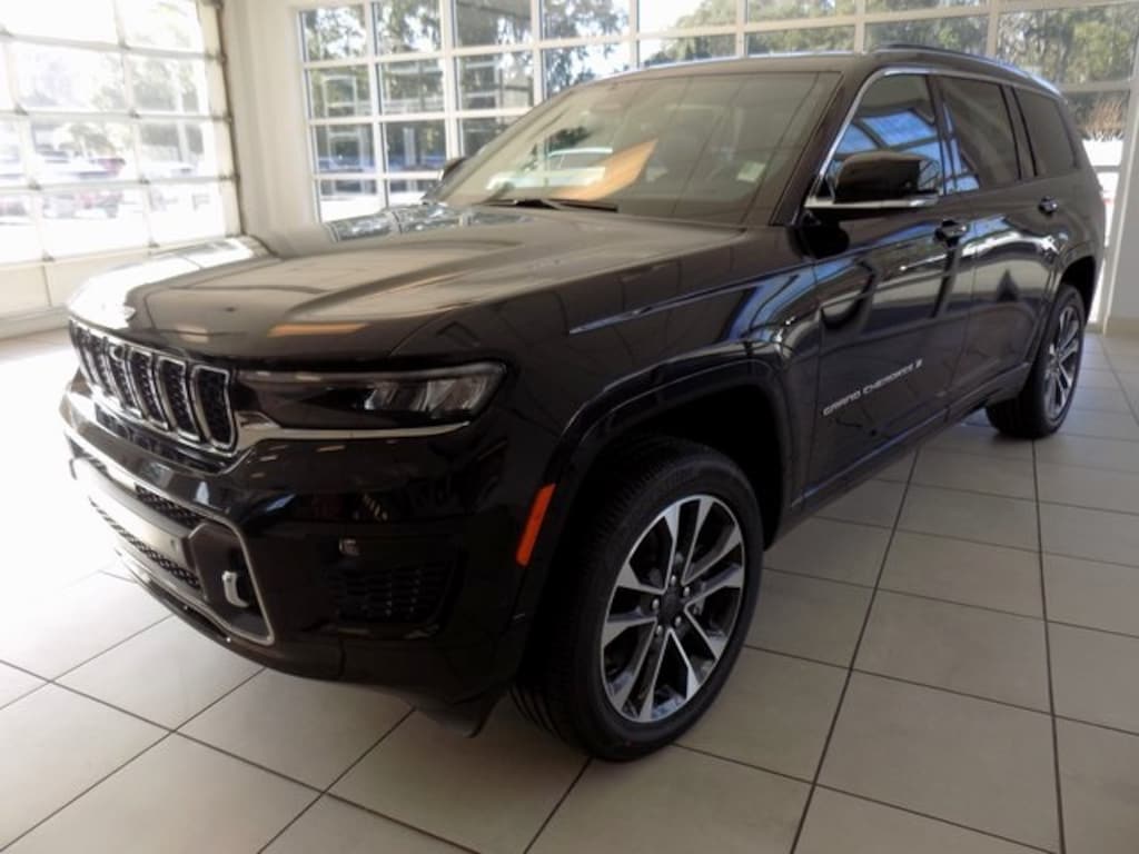 New 2025 Jeep Grand Cherokee L Overland Sport Utility