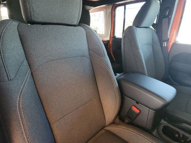 2025 Jeep Wrangler 4-Door Sport S - Photo 28