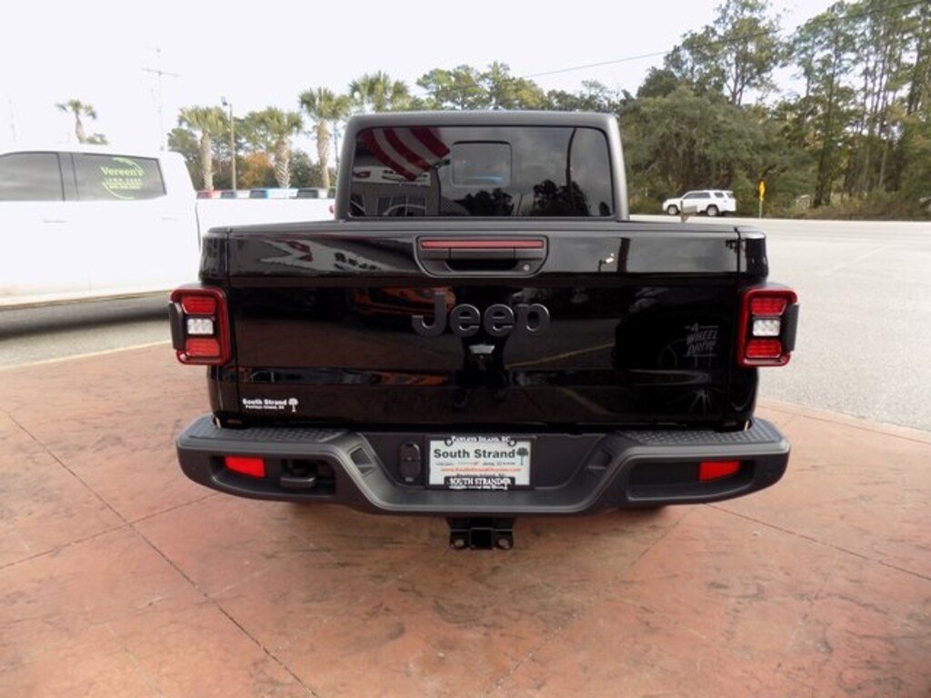 New 2026 Jeep Gladiator Willys Pickup