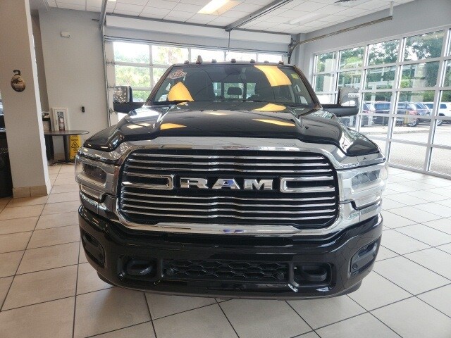 2023 Ram 3500 Laramie photo 3