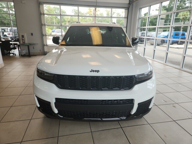 2024 Jeep Grand Cherokee Altitude X photo 4