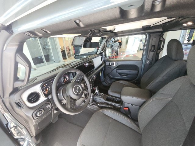 2025 Jeep Gladiator Sport S - Photo 40