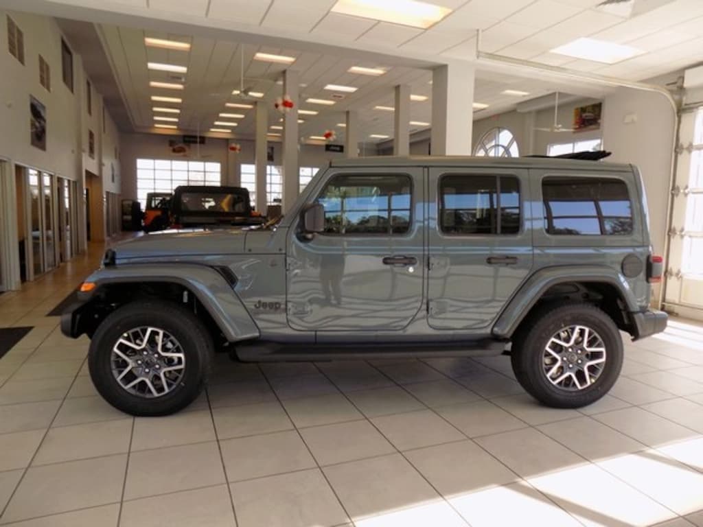New 2026 Jeep Wrangler Sahara Sport Utility