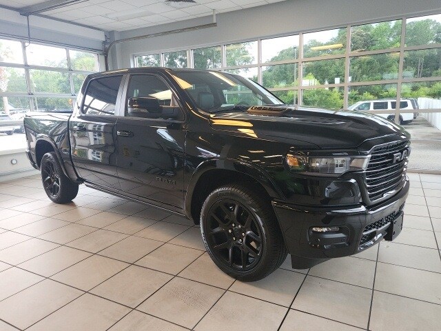 2025 Ram 1500 Laramie photo 2