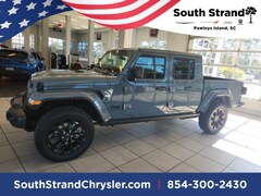 2025 Jeep Gladiator NightHawk Pickup