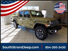 2026 Jeep Gladiator Sahara Pickup