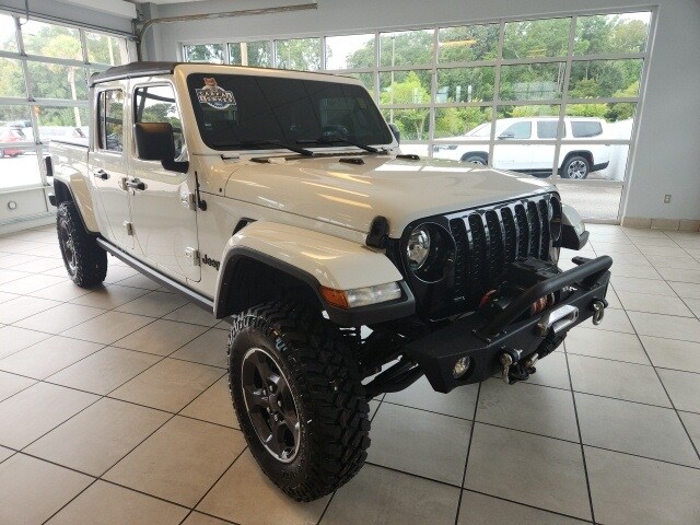 2022 Jeep Gladiator Sport photo 3