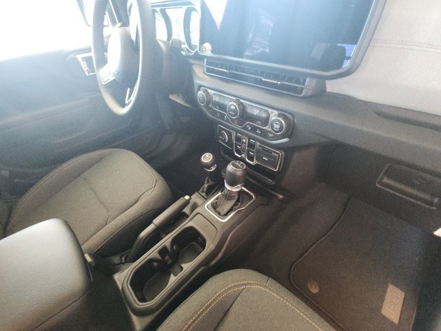 2025 Jeep Gladiator Sport S - Photo 35