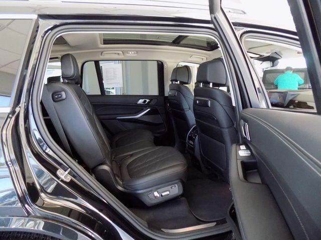 2024 BMW X7 40i - Photo 25