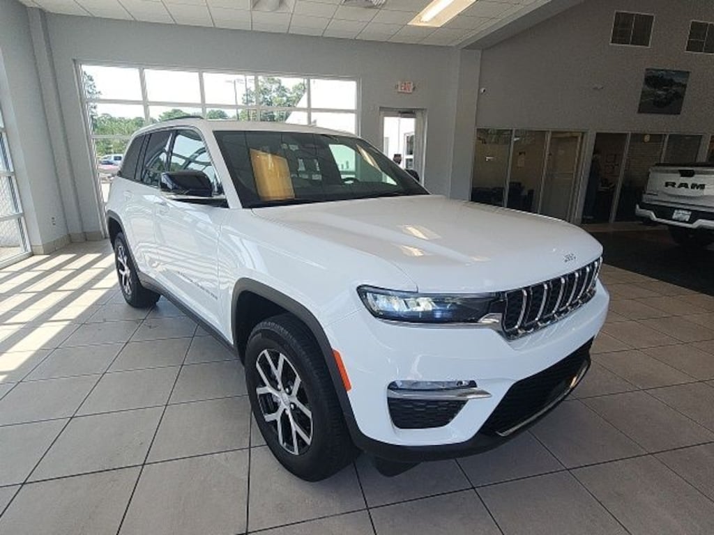 Certified 2024 Jeep Grand Cherokee Limited SUV