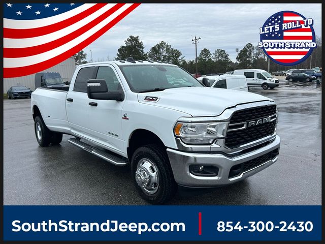 2024 RAM 3500 Big Horn 4X4 Crew Cab LWB's photo