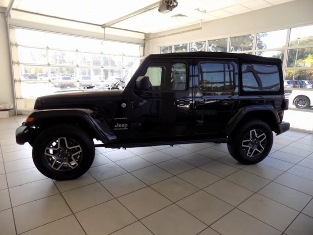 Certified 2024 Jeep Wrangler Sahara SUV