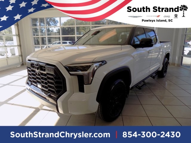 2025 Toyota Tundra Limited's photo