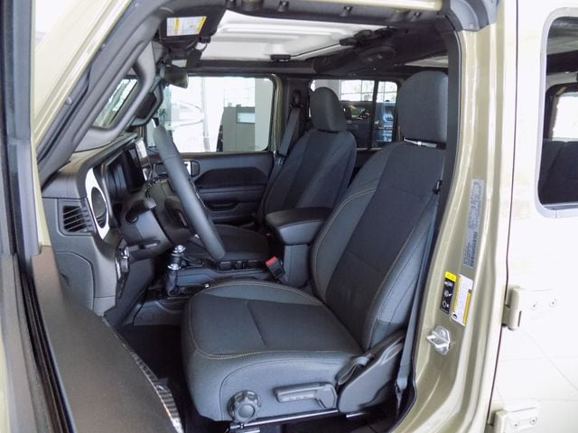 2025 Jeep Wrangler 4-Door Sport S - Photo 18