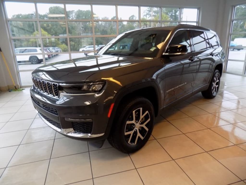 New 2025 Jeep Grand Cherokee L Limited Sport Utility