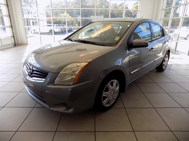 2011 Nissan Sentra 2.0 S photo 2