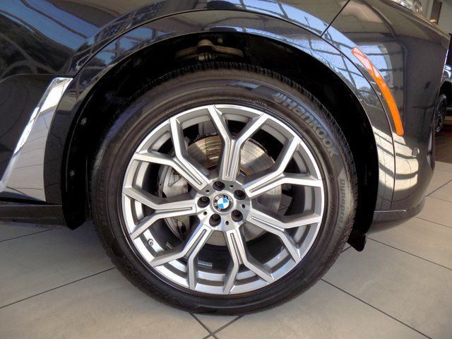 2024 BMW X7 40i - Photo 10
