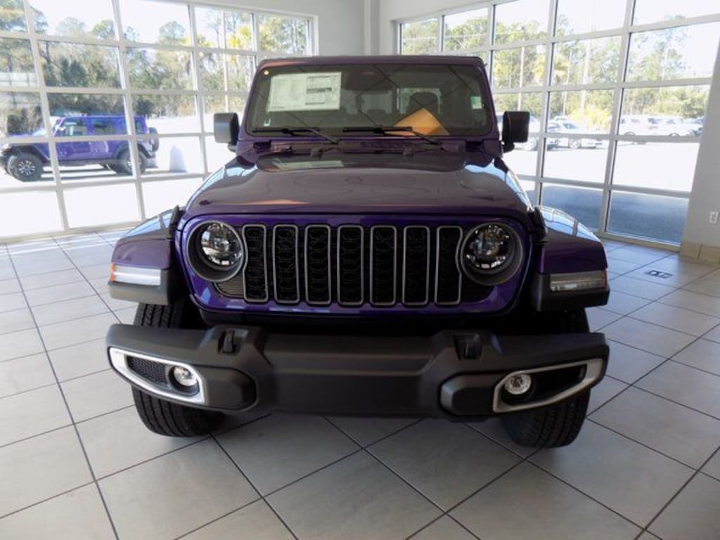 New 2026 Jeep Gladiator Sahara Pickup