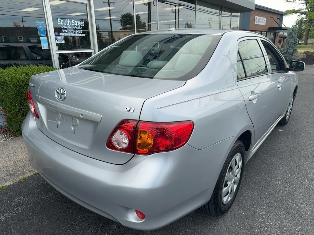 Used 2010 Toyota Corolla LE Sedan