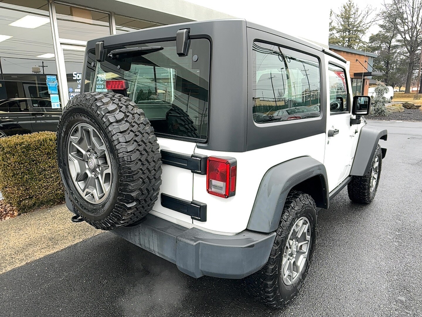 2014 Jeep Wrangler Rubicon photo 3