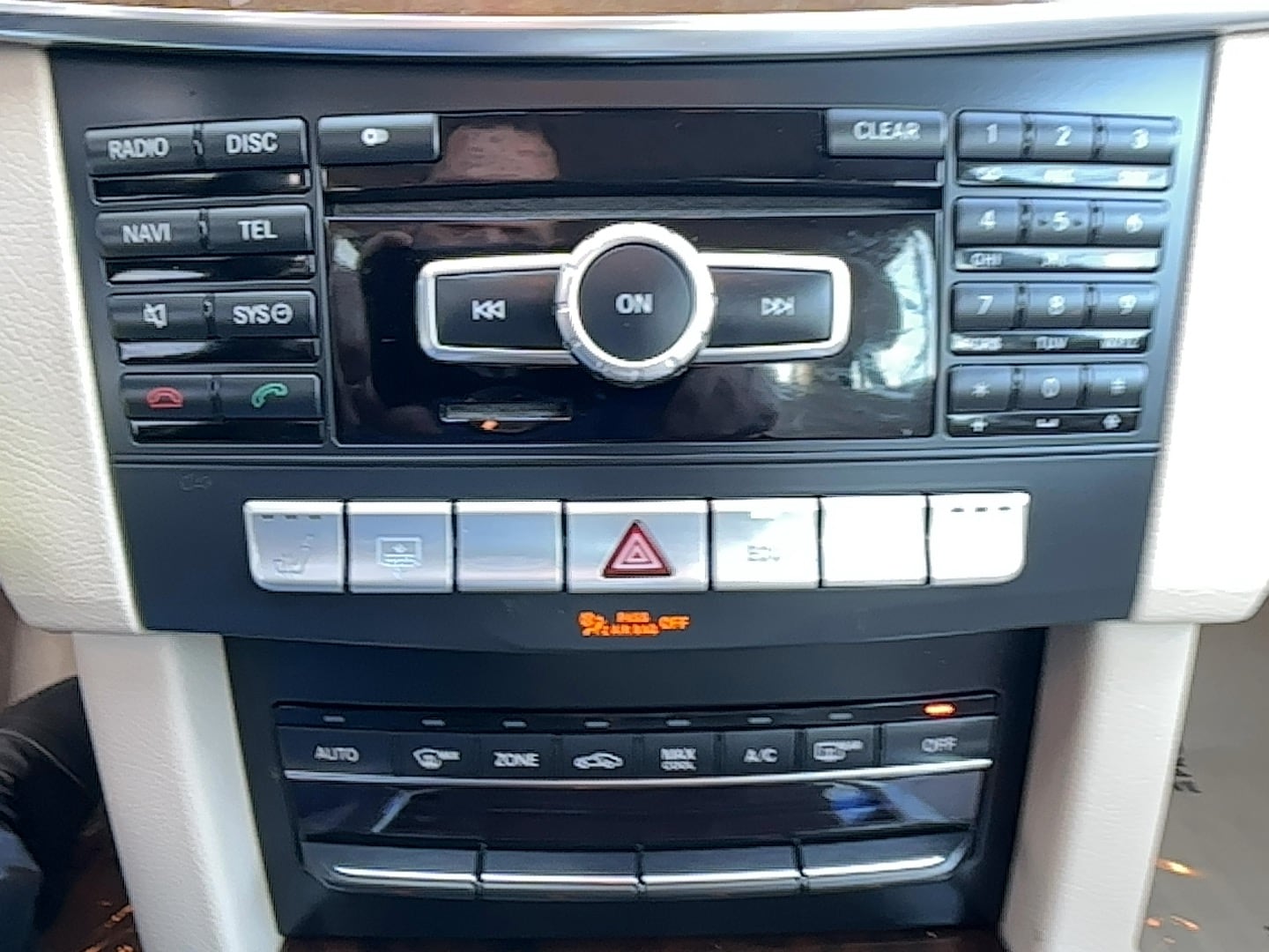 2014 Mercedes-Benz E-Class E350 Luxury - Photo 11