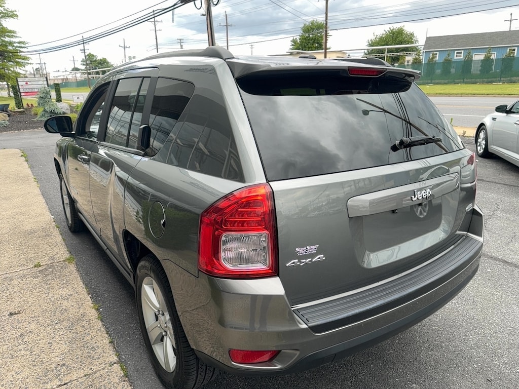 Used 2012 Jeep Compass Latitude 4x4 SUV