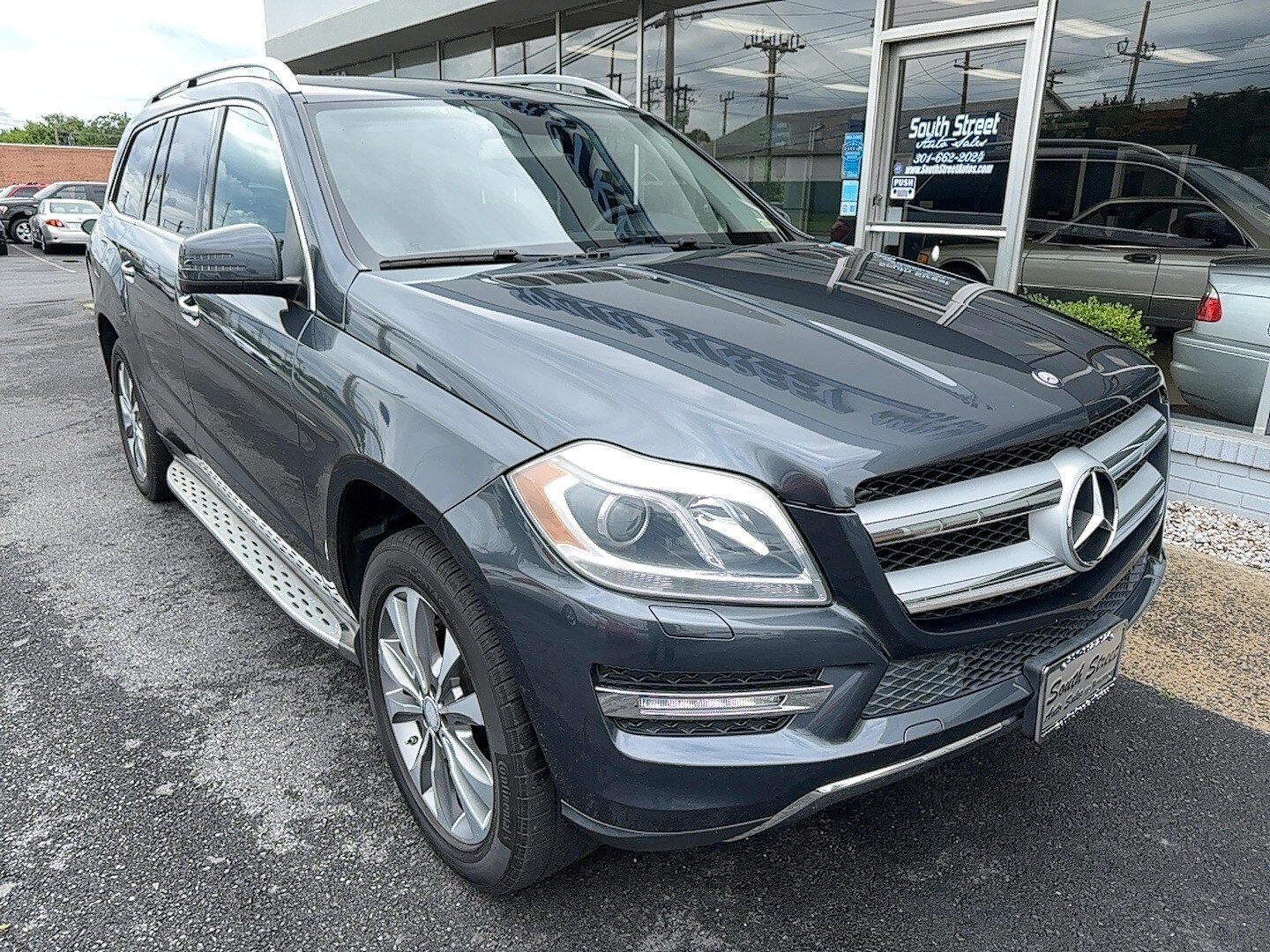 2014 Mercedes Benz GL 450 photo 2