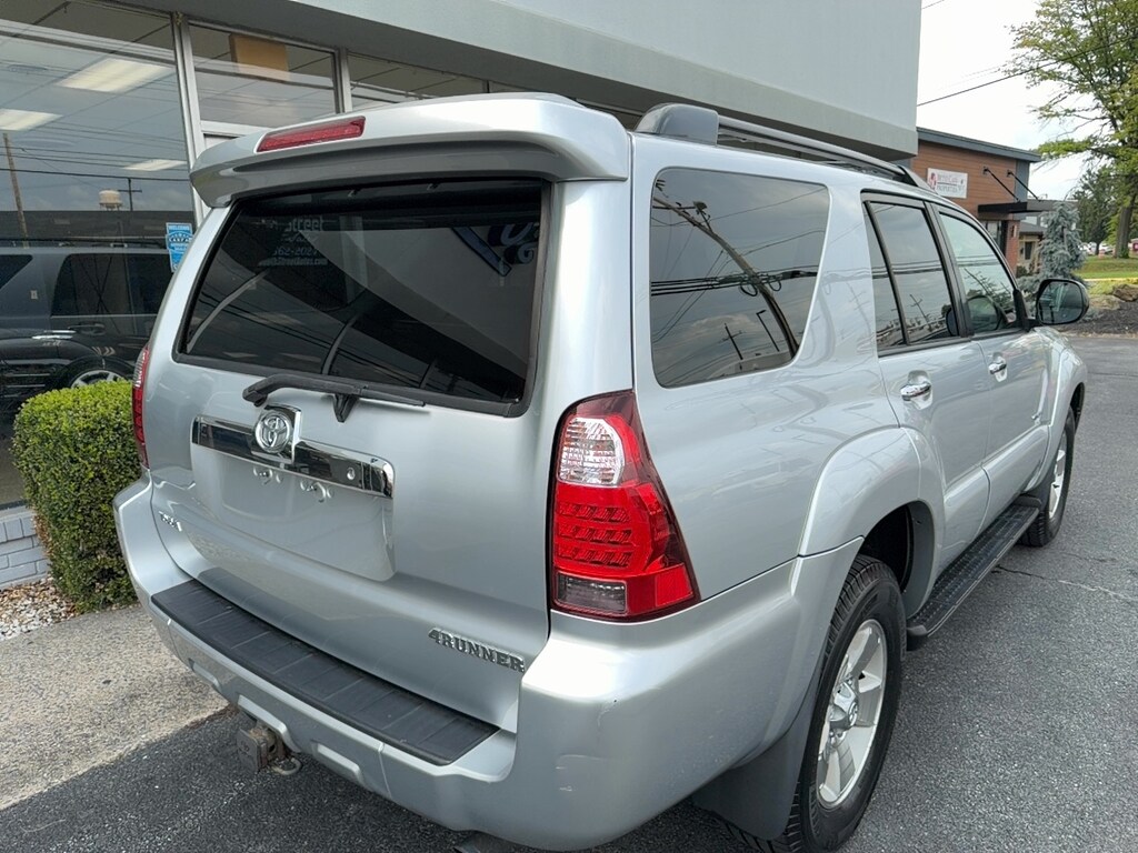 Used 2007 Toyota 4Runner SR5 V6 SUV