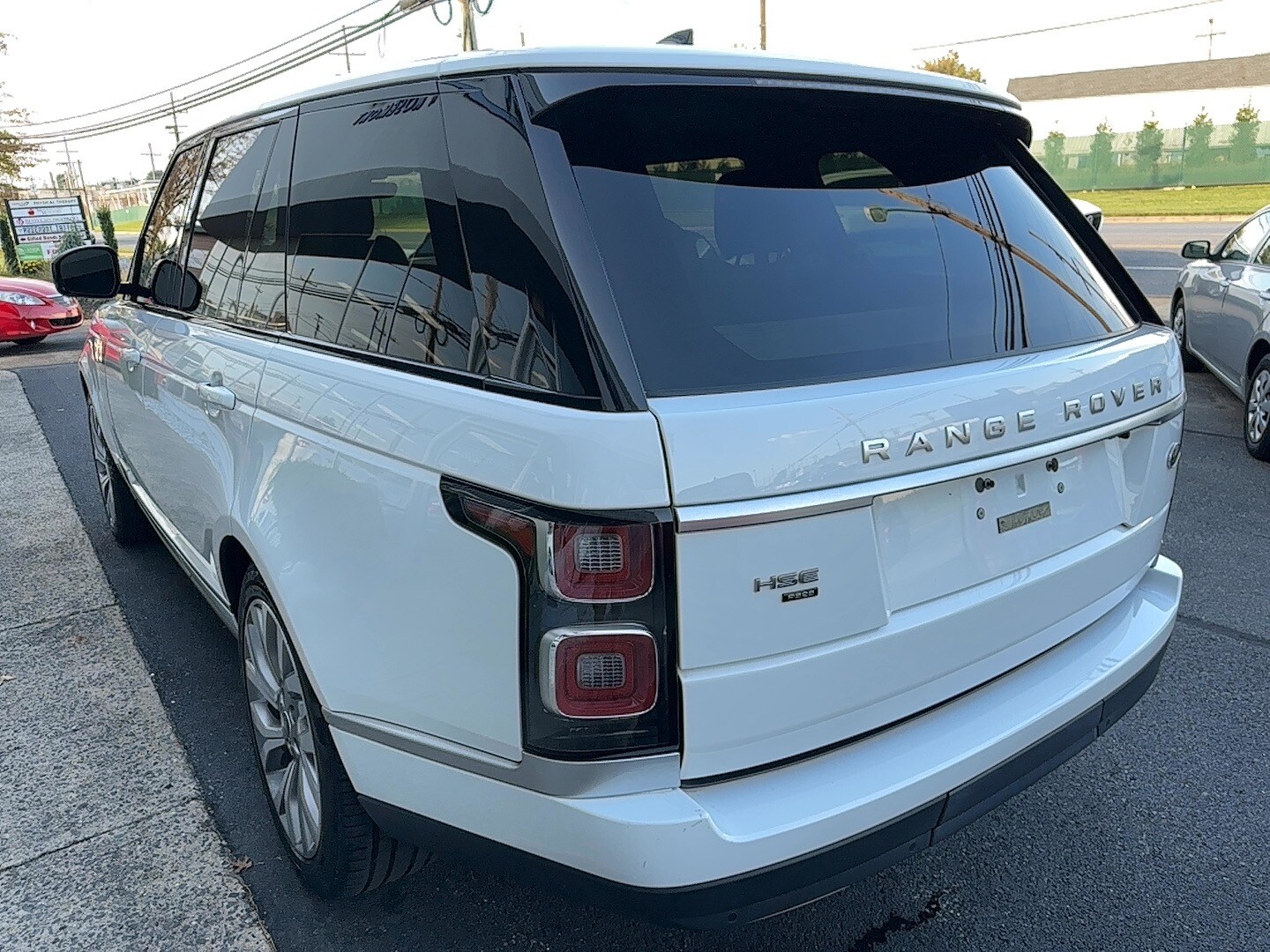 2021 Land Rover Range Rover P525 HSE HSE Westminster Edition photo 2