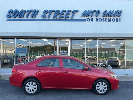 2010 Toyota Corolla LE Sedan