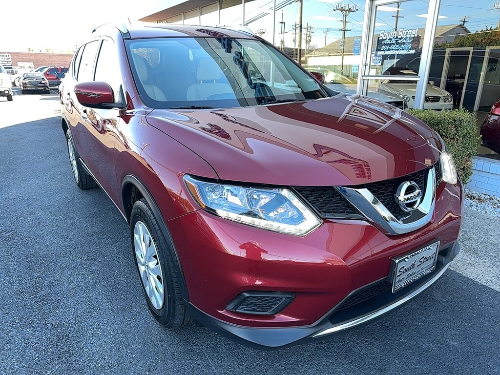 Used 2016 Nissan Rogue S SUV