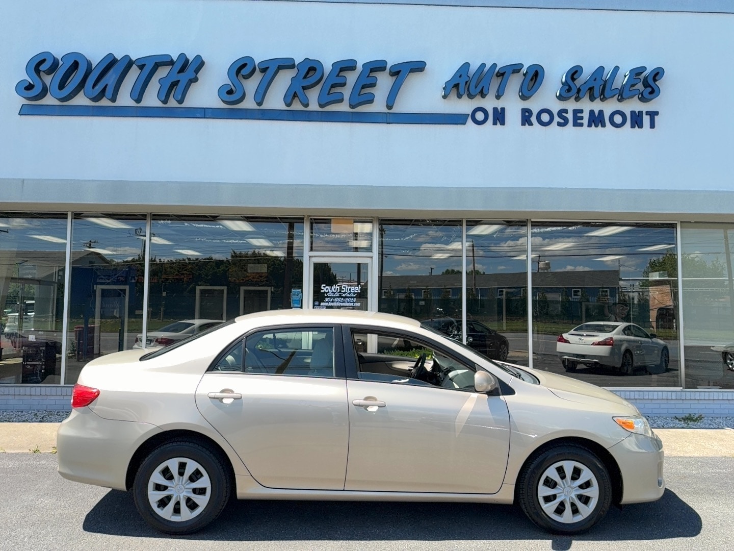 2011 Toyota Corolla LE