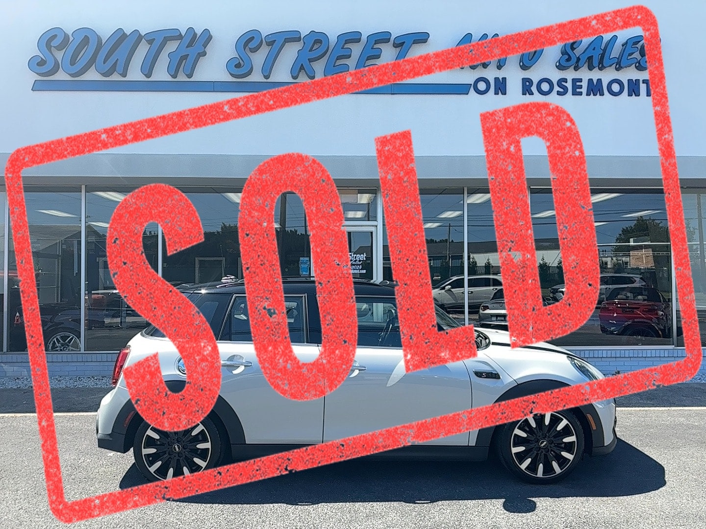 2022 MINI Hardtop S's photo