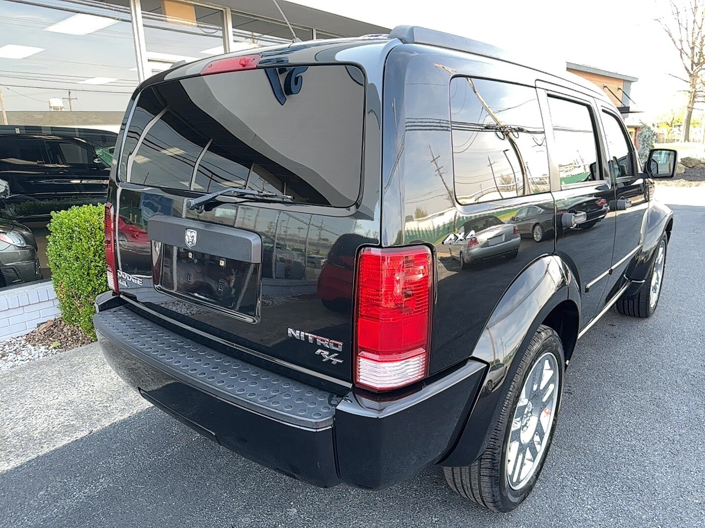 2011 Dodge Nitro Heat photo 3